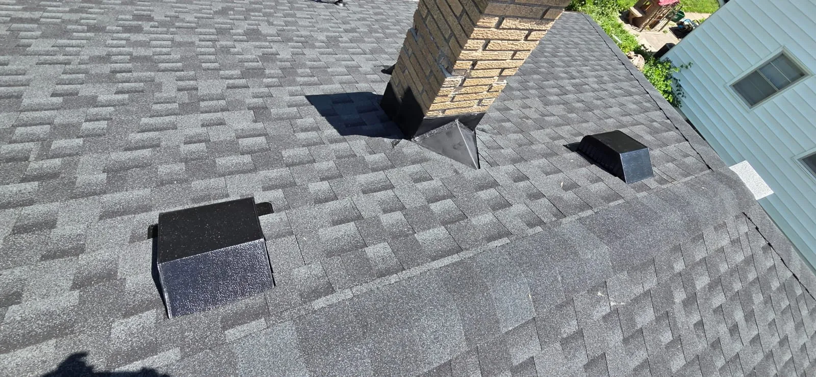 Durable residential roofing with architectural shingles in Omaha